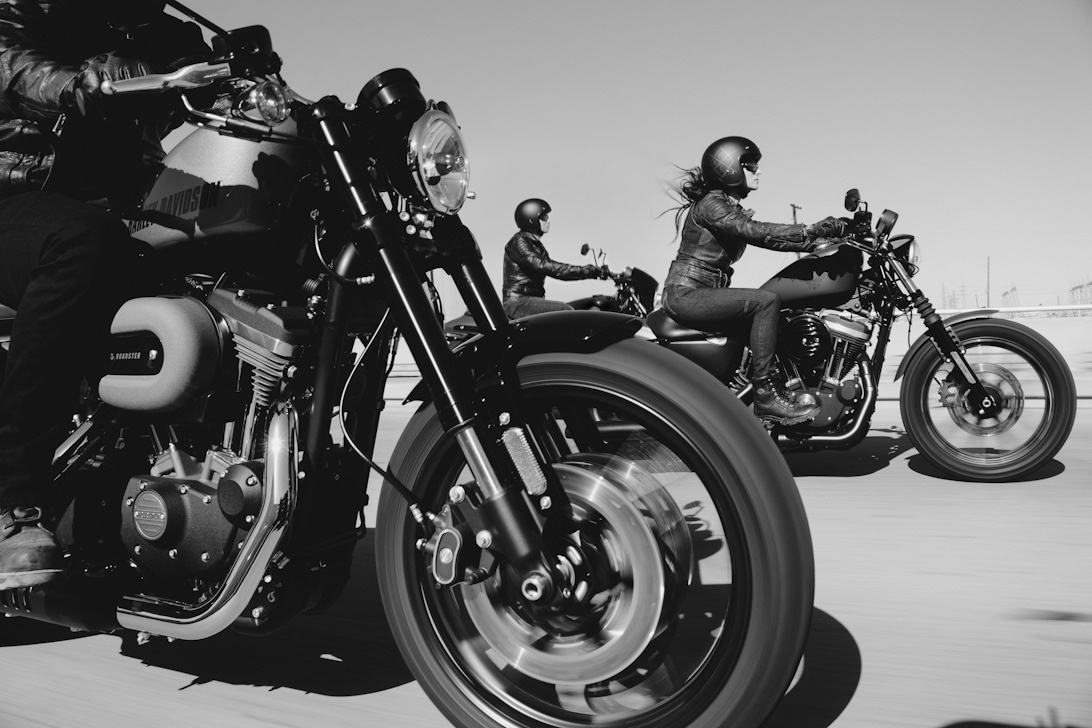 La manutenzione della catena: guida completa per prolungare la vita della tua moto Image